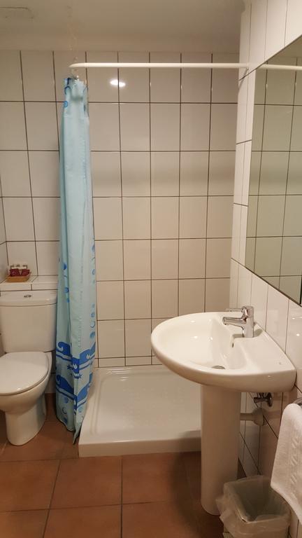 Hostal Residencia Catalina Palamos Ngoại thất bức ảnh